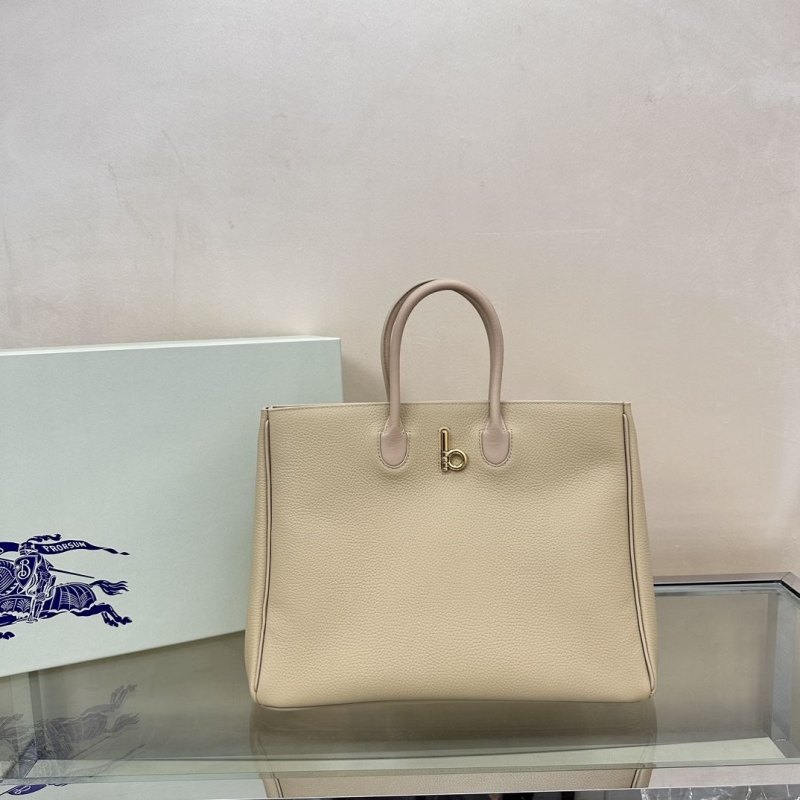 B**rry shopping bags